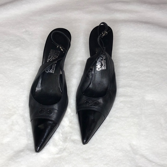 SALVATORE FERRAGAMO Black Leather Contrast Toe Pointed Slingback Heels Size 9.5 - Picture 1 of 12